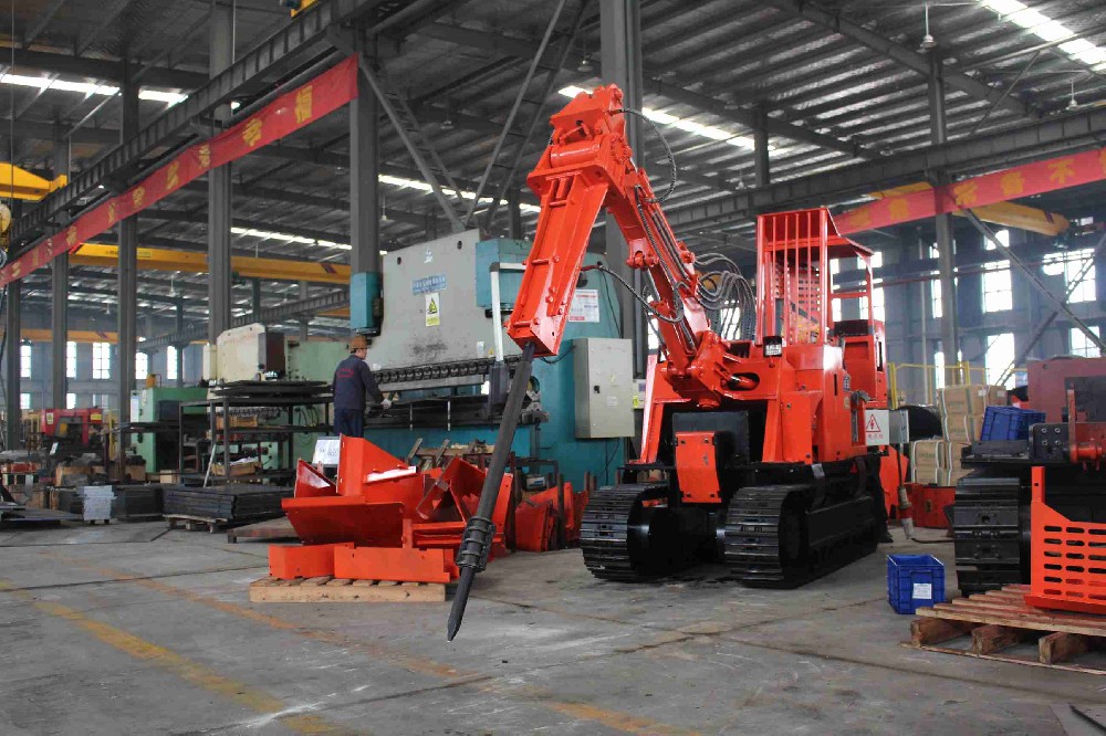 吉安隧道扒渣機(jī)工作環(huán)境對設(shè)備性能的影響