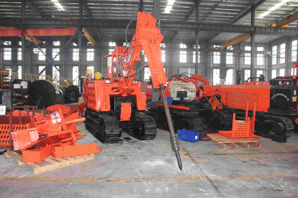 扒渣機(jī)操作培訓(xùn)要點(diǎn)梳理:專業(yè)培訓(xùn),培養(yǎng)合格操作人才