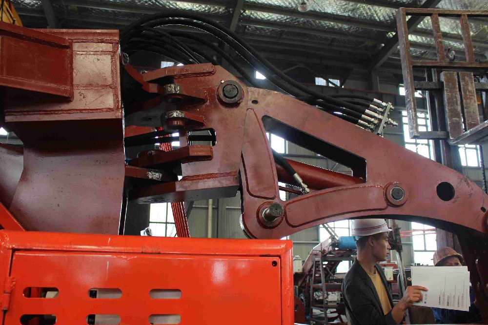 延長使用壽命！永力通扒渣機(jī)保養(yǎng)攻略
