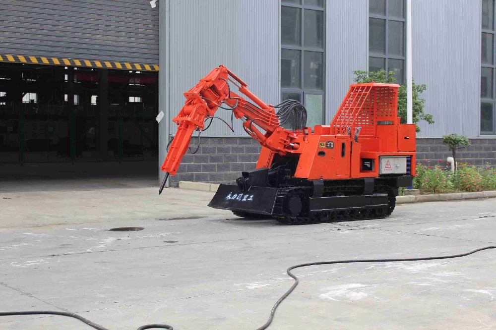 永力通扒渣機(jī)廠家實(shí)地考察:生產(chǎn)線實(shí)拍曝光