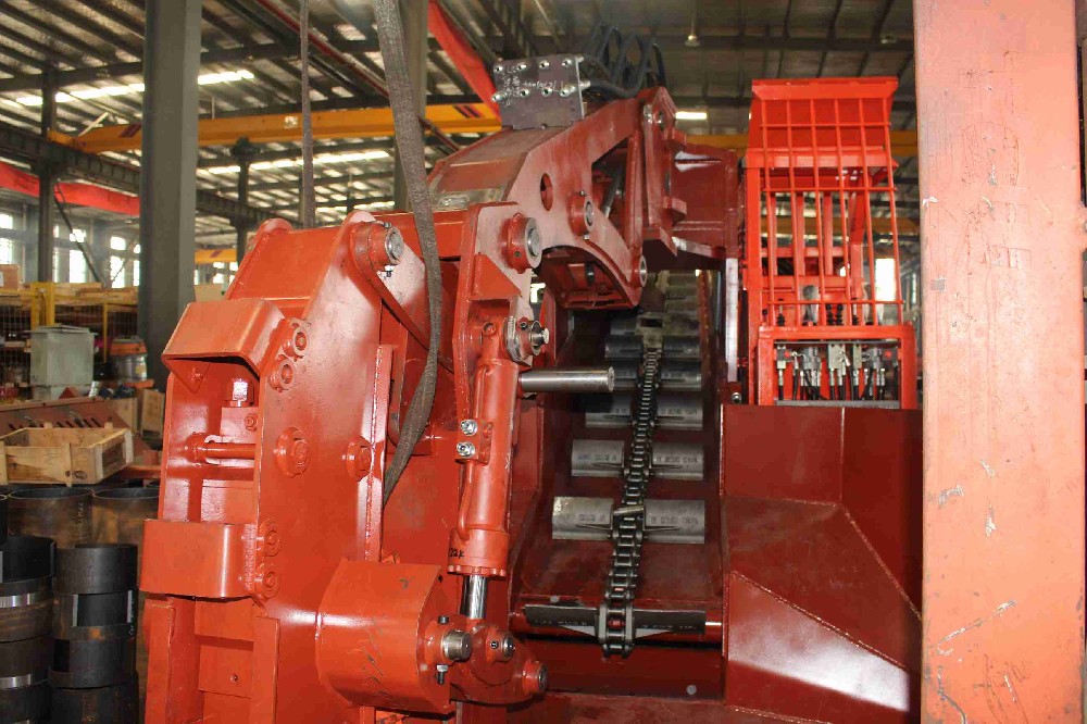 扒渣機型號研發(fā)背后鮮為人知的技術(shù)故事
