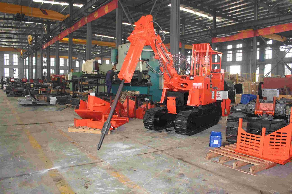 加長臂扒渣機的適用場景與優(yōu)勢分析
