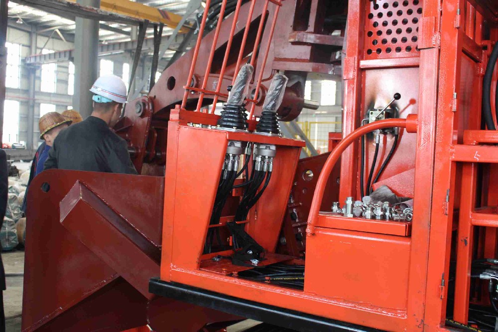 撬毛臺車安全操作規(guī)程：這6條違規(guī)可能致命！
