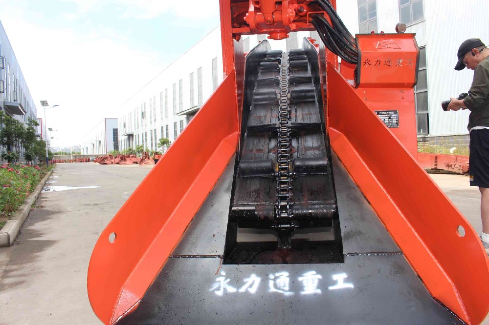 昌都挖掘式扒渣機的傳動系統(tǒng)技術(shù)解析