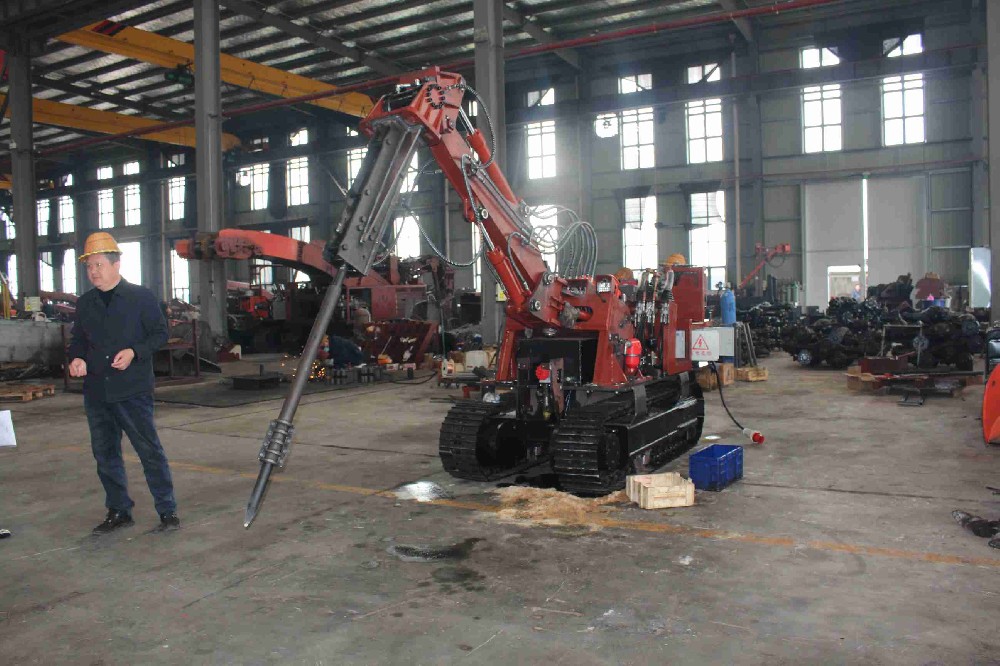 襄陽扒渣機(jī)企業(yè)如何打造核心競(jìng)爭(zhēng)力?