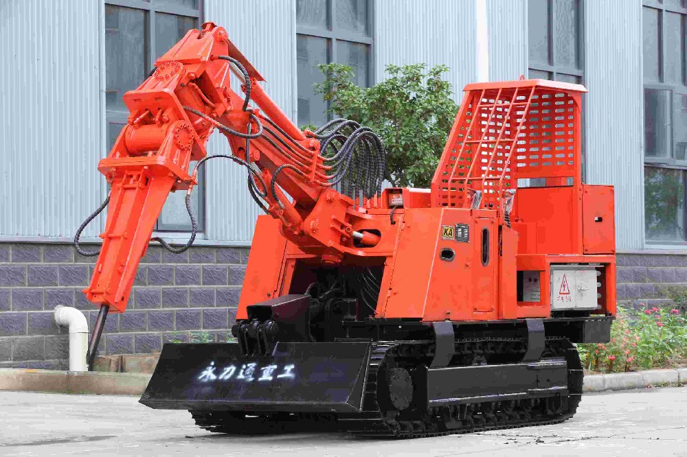 襄陽扒渣機代理商如何選擇靠譜的廠家？
