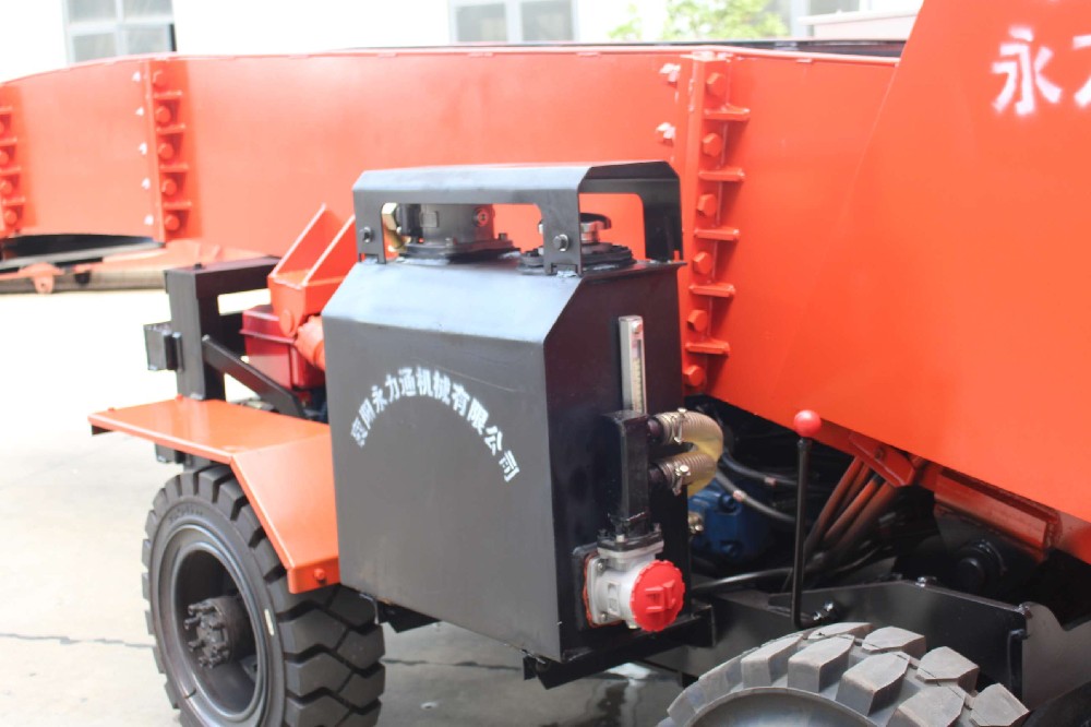 吉林鏈軌式扒渣機(jī)配件價(jià)格表，維修成本大揭秘
