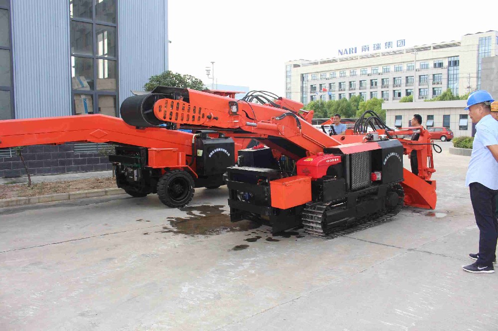 達(dá)州扒渣機(jī)加裝炮頭可行嗎？施工效果評(píng)測(cè)
