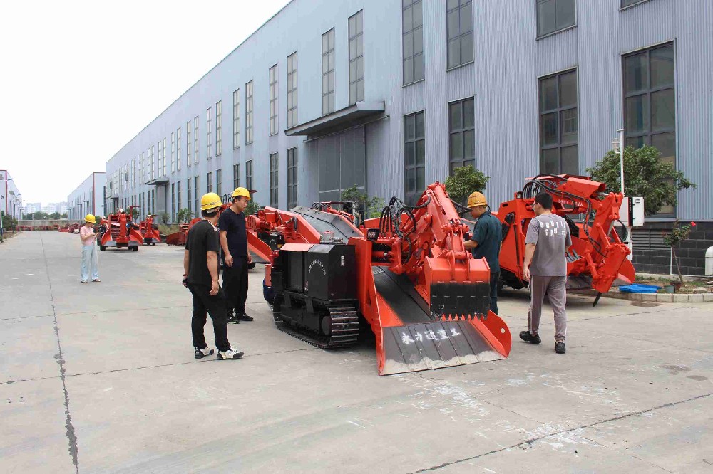 隧道施工中撬毛臺車的創(chuàng)新應(yīng)用:兼顧找頂與清渣