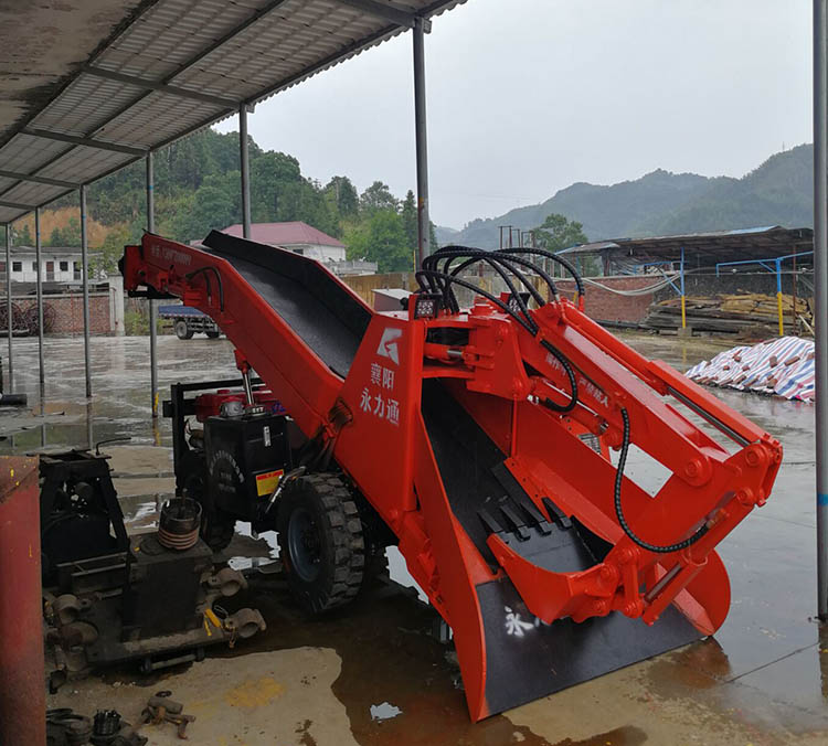 礦山扒渣機(jī)設(shè)備.jpg 礦山扒渣機(jī)設(shè)備.jpg