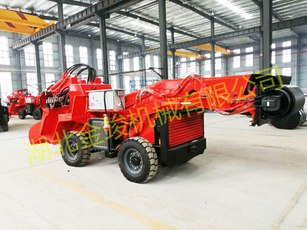 輪胎式扒渣機 1-06-1.jpg